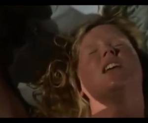 lesbo kolmikko sex whiteh kolme tyttöä whiteh suuria knockers itseään ja toisiaan on mastubate.