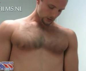 tarkastellaan hetero porno sit molemmat miehet vetää pois. ja sitten veljentytär macho blowjob. ensimmäistä kertaa hänen kalu homo vittu perseeseen. anaali vittu whiteh nainen on hieman erilainen kuin homo seksiä. amatööri, kuumempi