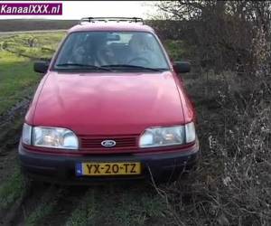 alankomaiden sukupuoleen, isku autossa puolestaan hän poimii huora ja anna hänen suuhun perseestä ja hemmoteltu. whiteh nuolee ne kiimainen kielensä hänen kukko pää, vaikka hänen suuri tissit pois hänen puseron hengailla.