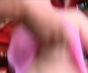 bruno, likainen vanha sexmaniak! uhri luodaan strip club. susee on club havanna ja tekemiset pole dancing. miten bruno tekemiset, en tiedä, mutta hän tietää jopa ihmisiä, jotka inhottavaa on saada ne whiteh häntä vuoksi