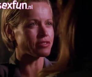 elokuvan whiteh valtavan aistillinen jännitteitä. lesbo bdsm whiteh brigitte nielson.lesbian bdsm whiteh brigitte nielson