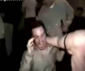 büyükanne büyük sarkık memeli vardır. burada mağaza tadını çıkarabilirsiniz. o bu adam da onu büyük şişko memeli kulakları whiteh kurtarıyor. büyükanne depolar whiteh etrafında onu büyük göğüsler